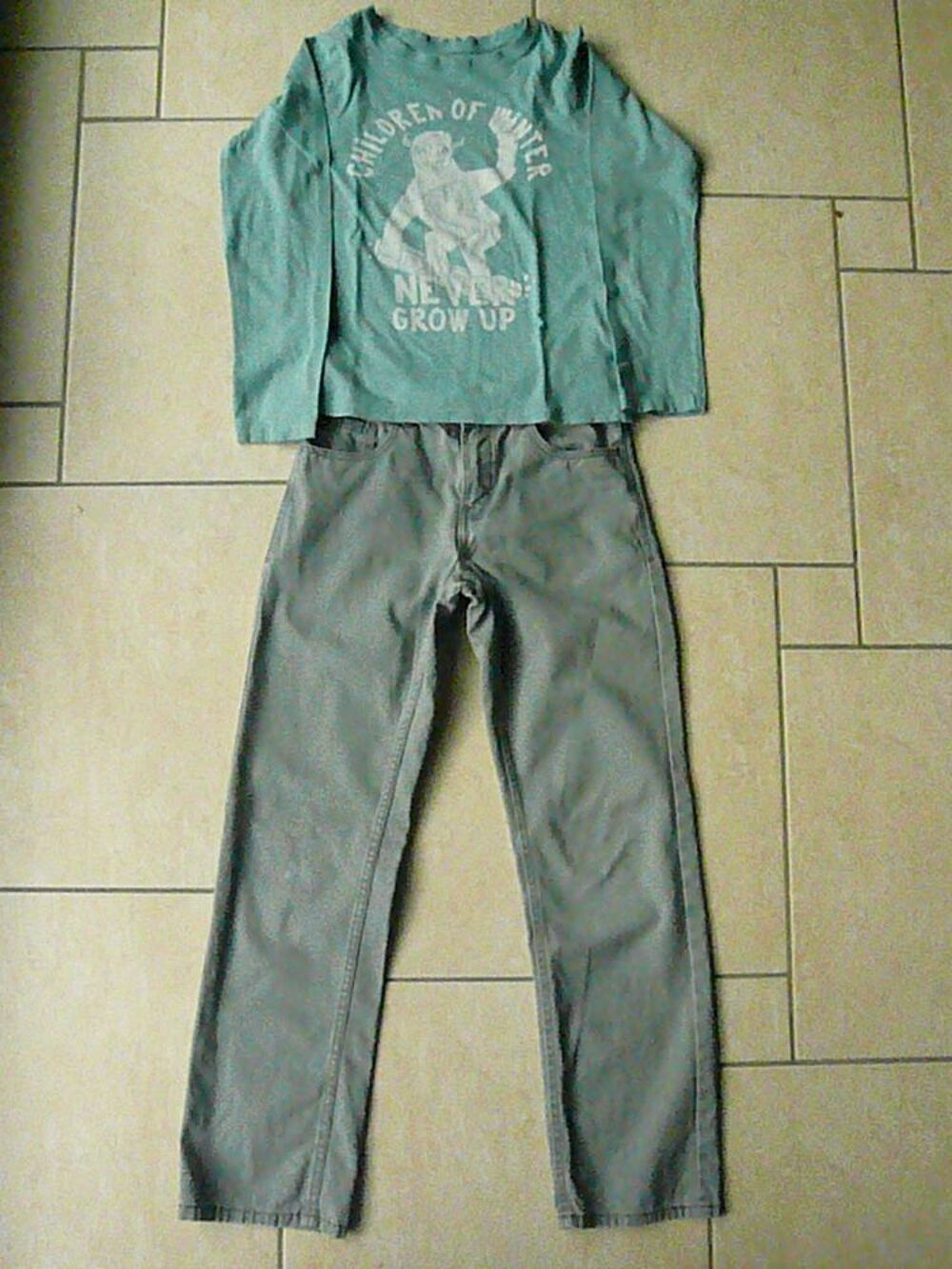 Ensemble gar&ccedil;on 10 ans (n&deg;25) Vêtements enfants