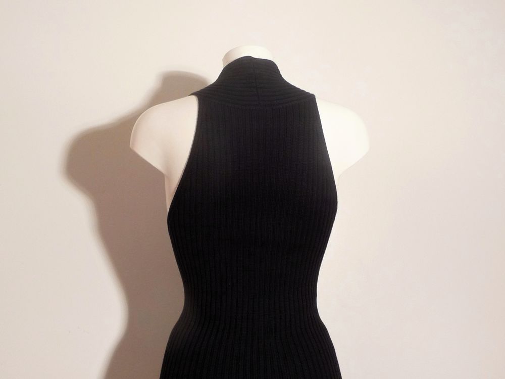 Robe Noir avec son Col B&eacute;nitier en 100% Coton- Stefanel Vêtements