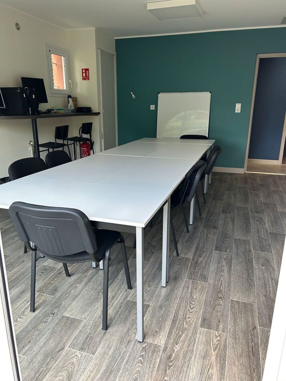Location Autre Bureaux en idéalement situés sur le bas de Thiers. Thiers