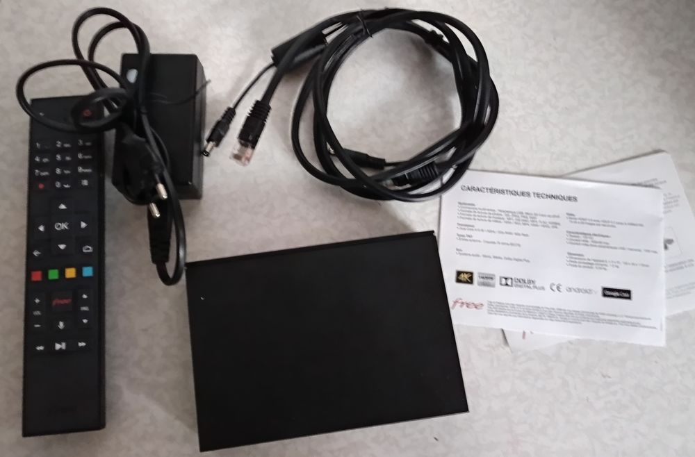 D&eacute;codeur TV HD Wifi Android Free Freebox Mini 4K Matériel informatique