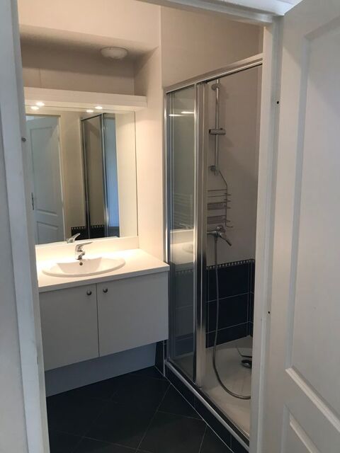  Appartement � louer 5 pi�ces 123 m�