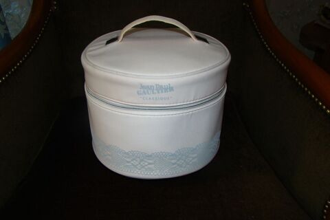 Vanity / Trousse de toilette  Jean-Paul  Gaultier  Classique 30 Gargenville (78)