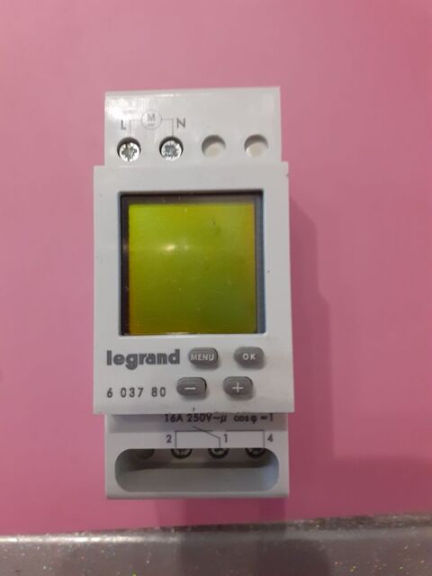 MicroRex D21 Plus 2 6 037 80 LEGRAND 
7D
230V 50/60 Hz
2�16A 30 Saint-Remy-en-Bouzemont-Saint-Genest-et-Isson (51)