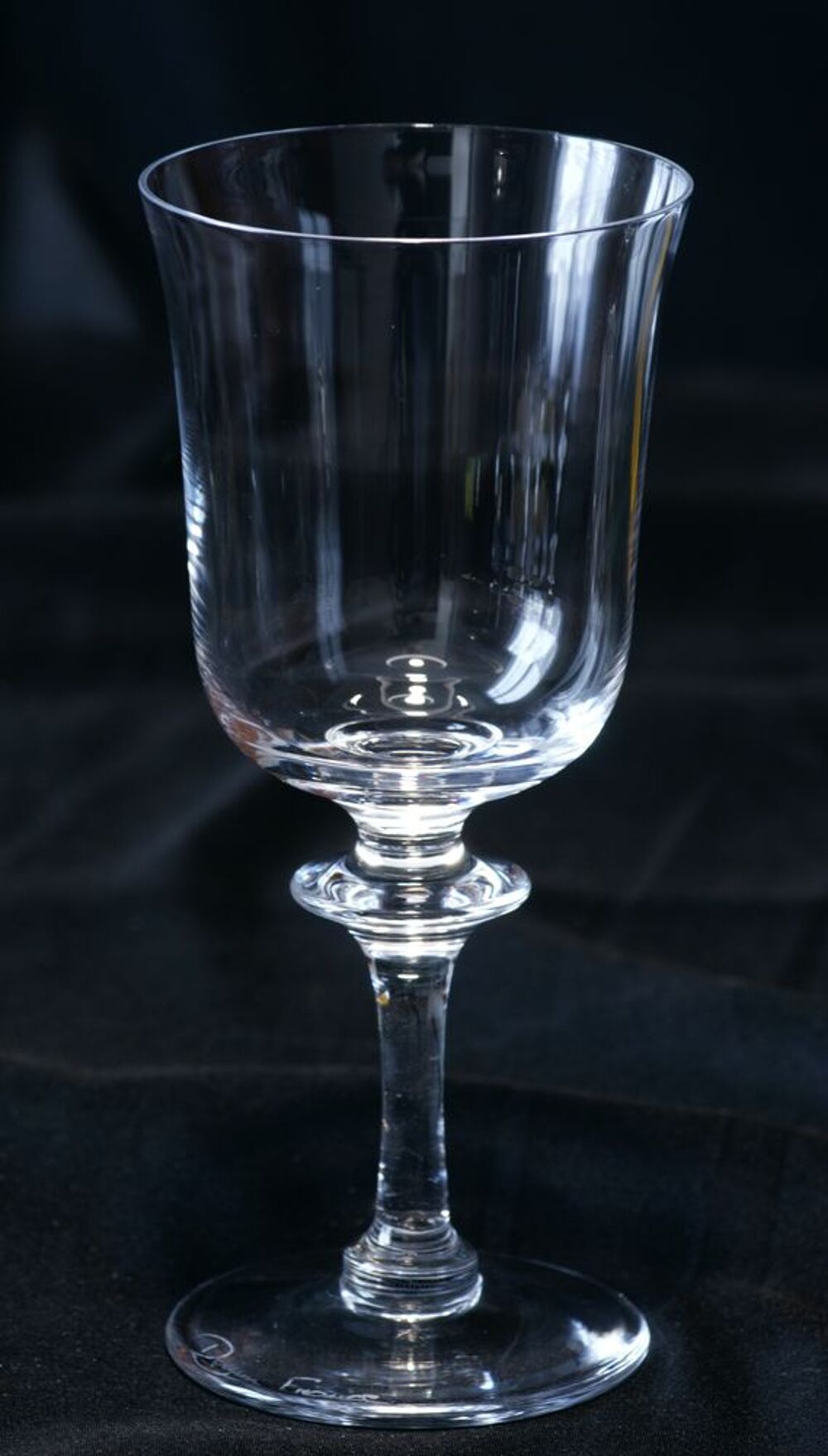 10 Verres &agrave; vin Daum France en cristal &Oslash;6,8cm - Mod&egrave;le Saumu 