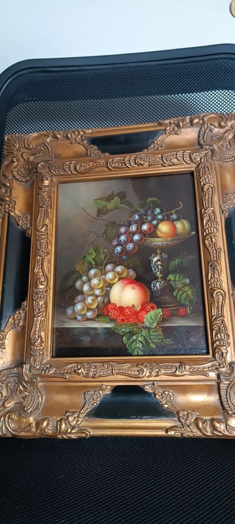Peinture &agrave; l'huile sur panneau - Nature morte aux fruits. 