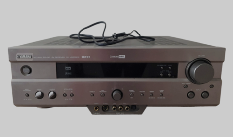 Amplificateur home-cinéma Yamaha RX-V620 RDS
135 Mertzwiller (67)