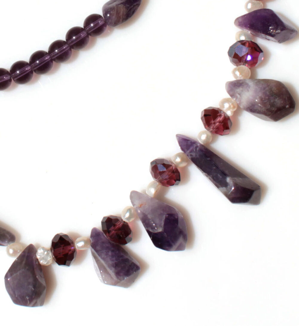 COLLIER ancien en AM&Eacute;THYSTE CABOCHON et PERLES de CULTURE Bijoux et montres