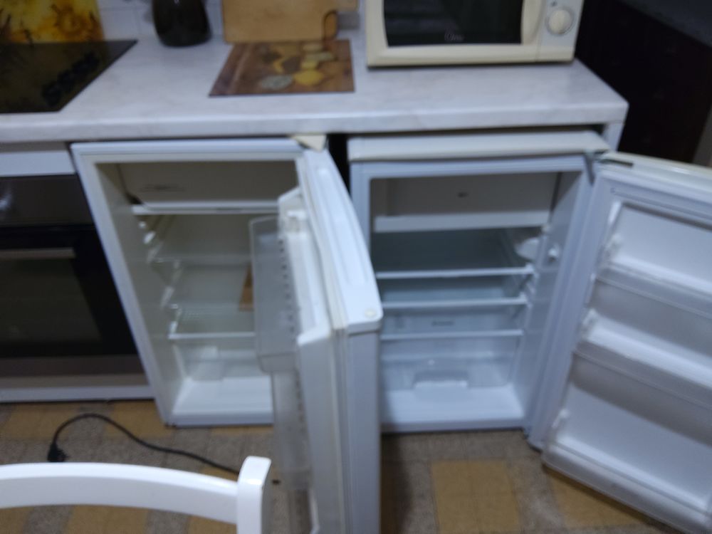 frigo 85x50 bon etat est un deuxi&egrave;me Electroménager