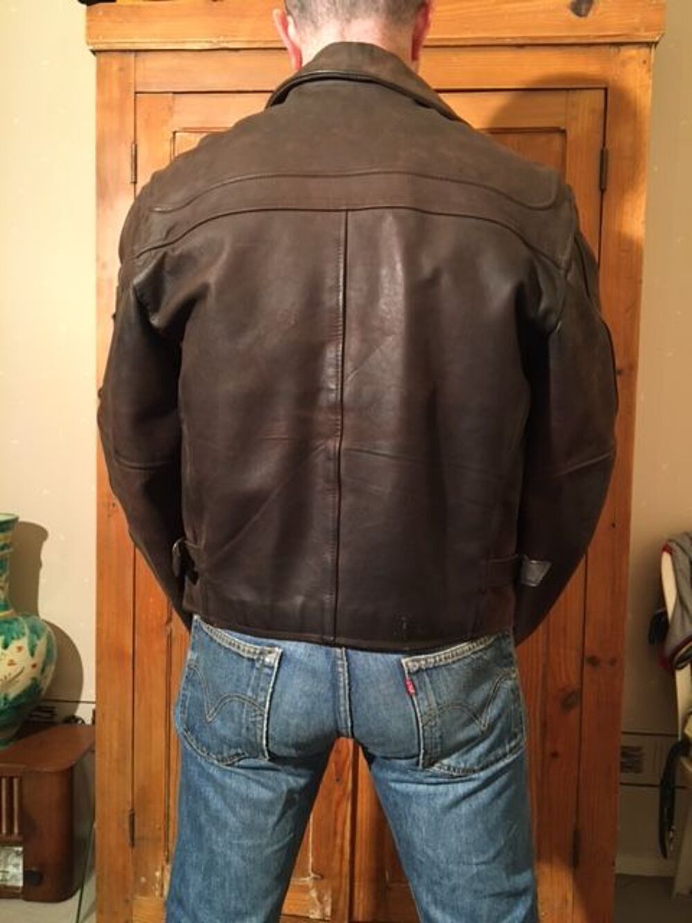 BLOUSON CUIR MARRON RED SKIN
Taille / M Vêtements