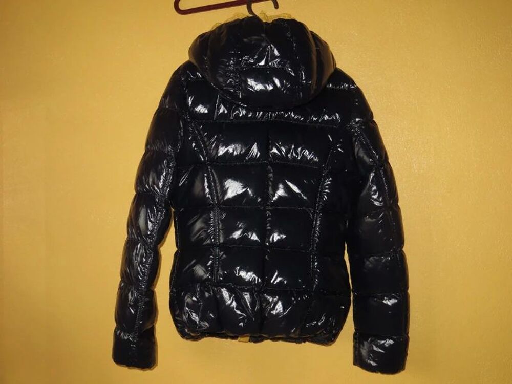 Doudoune brillante bleue fonc&eacute;e d&eacute;perlante - Femme Ado Vêtements