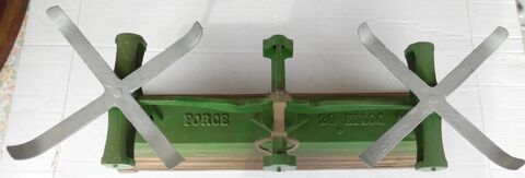 Balance Roberval 20 kg vendue sans les plateaux
Restaure 30 Castries (34)