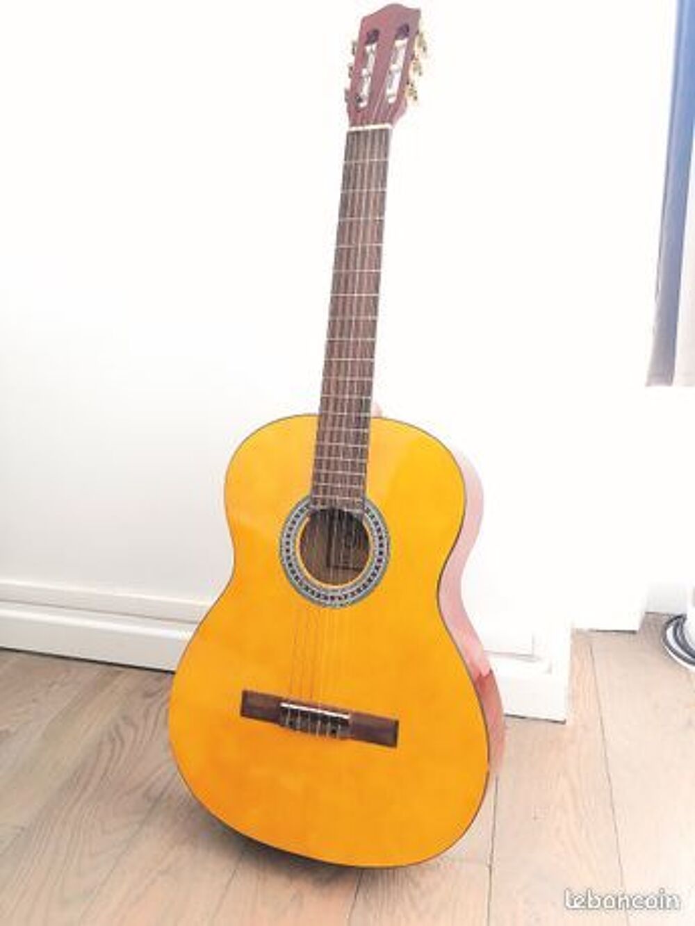 GUITARE 50€ Instruments de musique