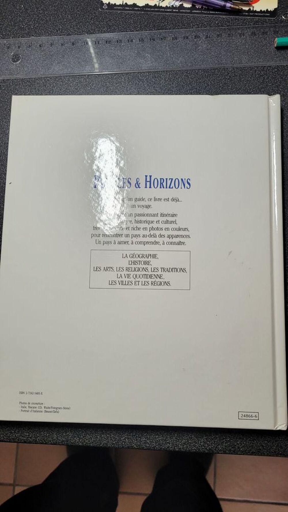 COLLECTIONS LIVRES PEUPLES ET HORIZONS Livres et BD