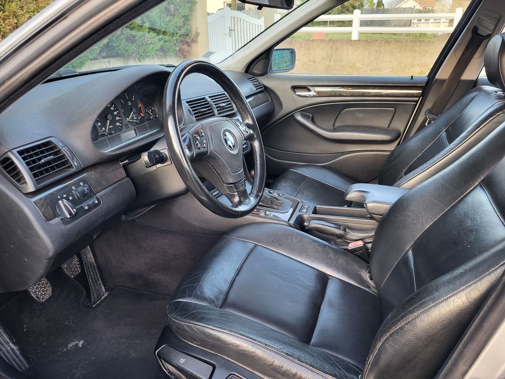 S&eacute;rie 3 330 d Pack Luxe 1999 occasion 26100 Romans-sur-Is&egrave;re