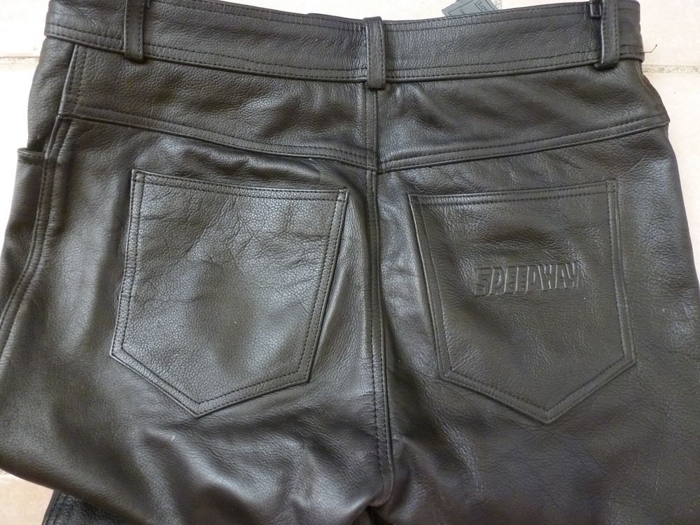 pantalon moto en cuir Vêtements