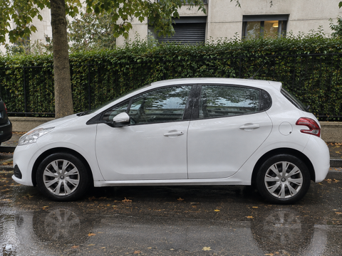 Peugeot 208 BLUEHDI 100 S&S BVM6 PREMIUM PACK
