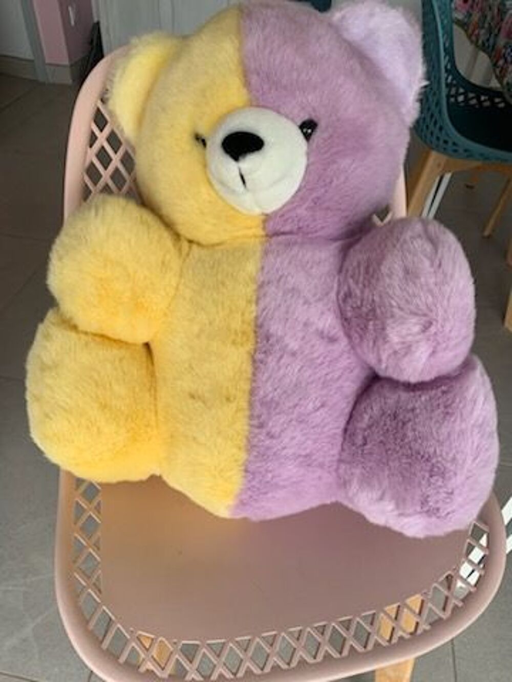 GRAND OURS EN PELUCHE BICOLORE Jeux / jouets