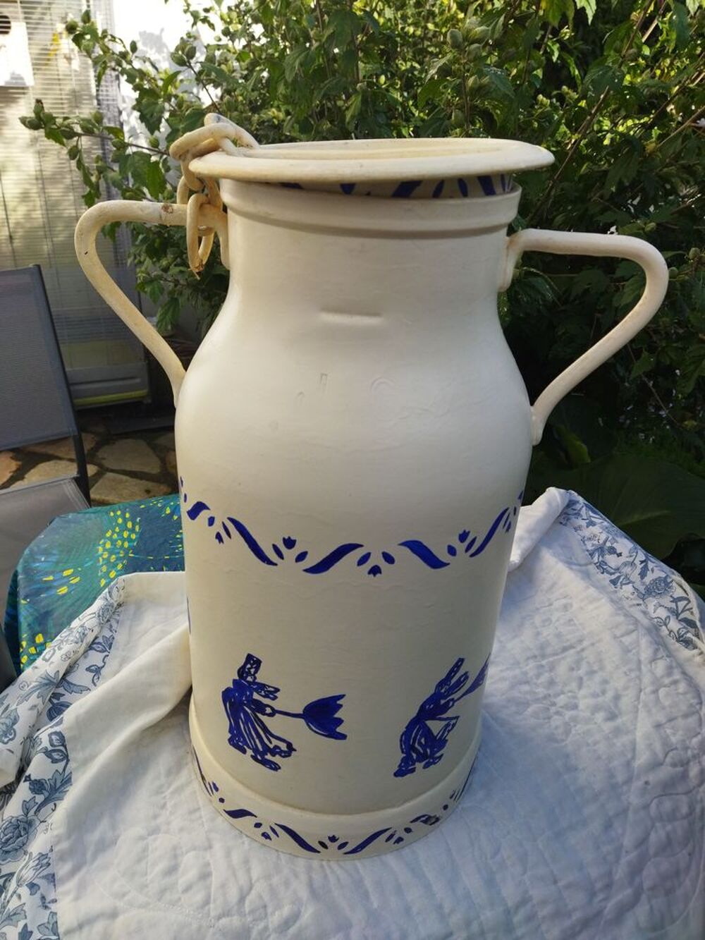 Pot &agrave; lait d&eacute;cor&eacute; Dcoration