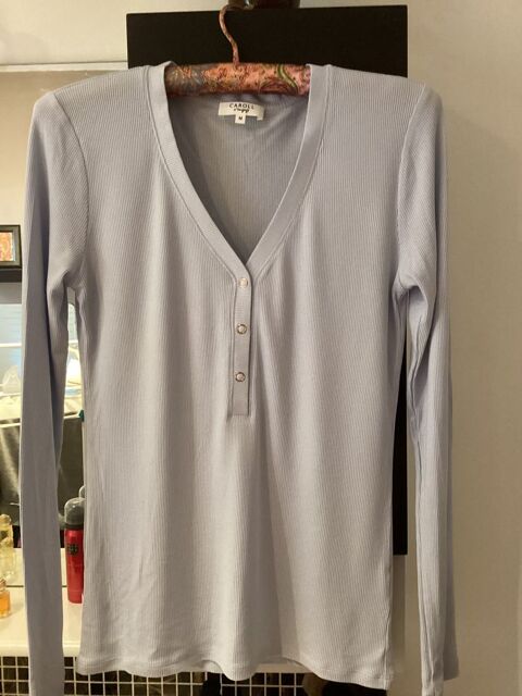 Tee shirt NEUF.  CAROLL . (T. 38) BLEU CLAIR 14 Vincennes (94)