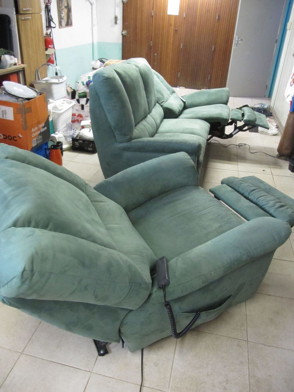 canap&eacute; et fauteuil relax electrique Meubles
