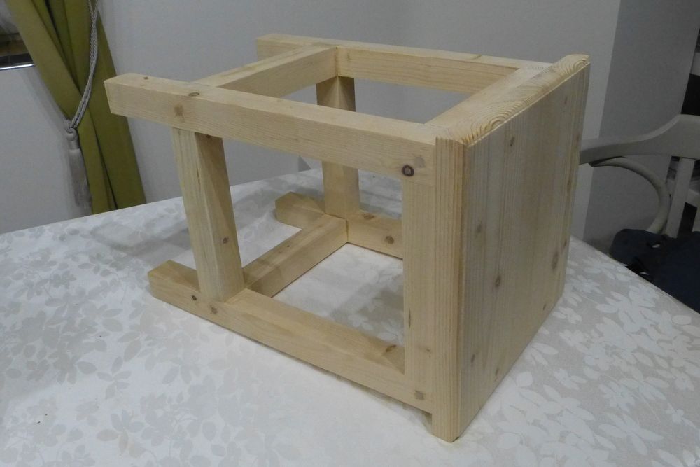 TABOURET Meubles
