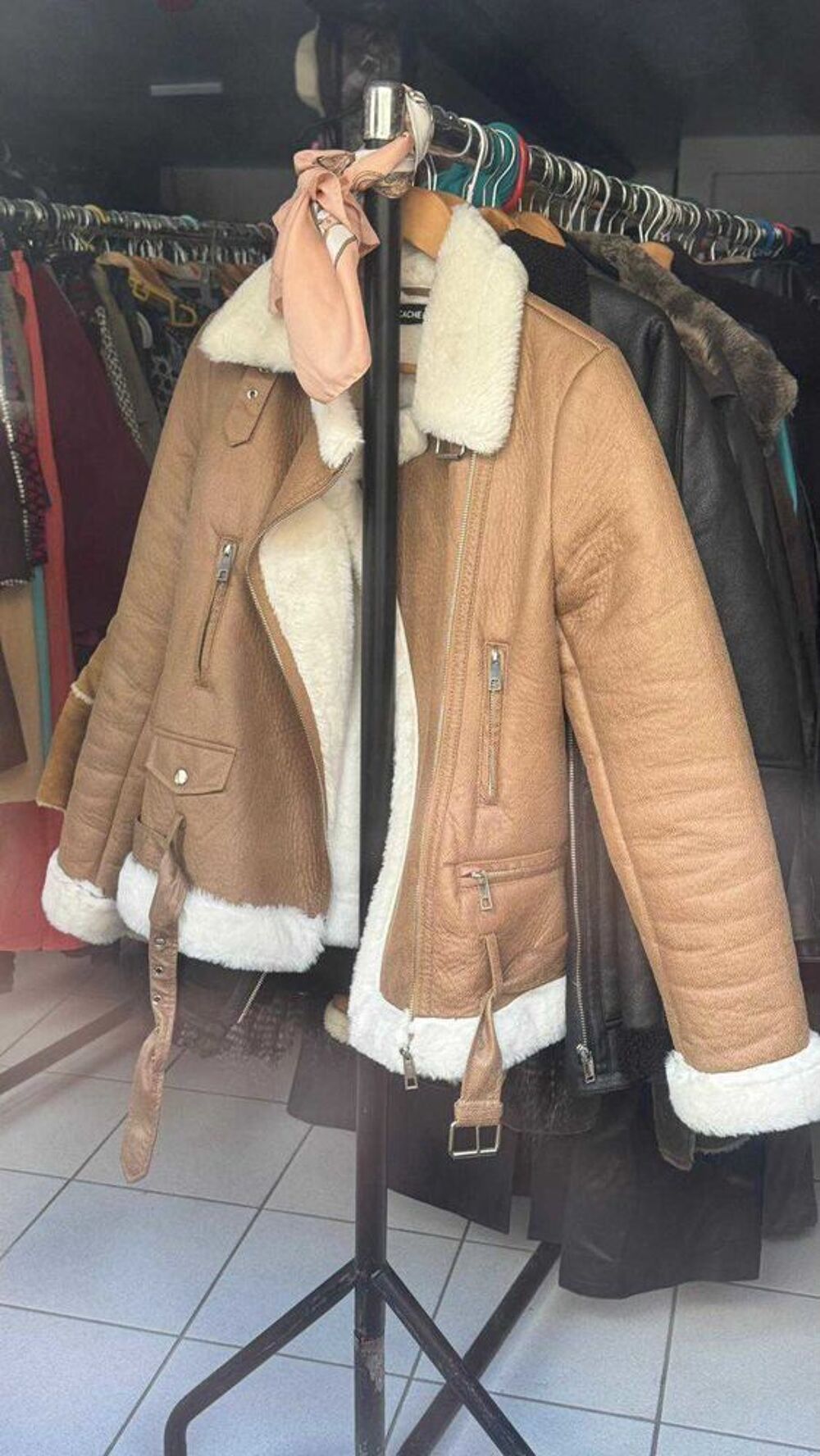 30 kilos Friperie femme Hiver V�tements