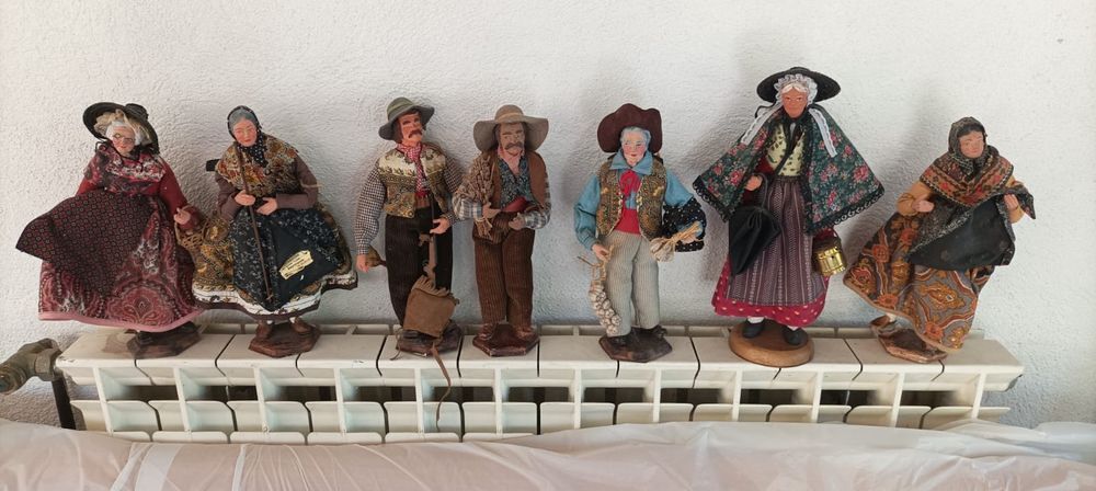 SANTONS DEVOUASSOUS en lot ou &agrave; l'unit&eacute; 
27 et 30 cm 