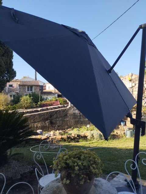Parasol professionnel Ceyras (34)