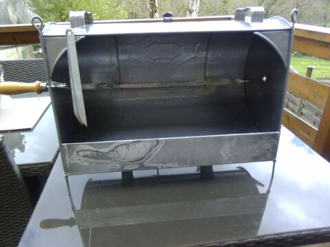 ROTISSOIRE CHEMINEE 52 CM 90 Tessy-sur-Vire (50)