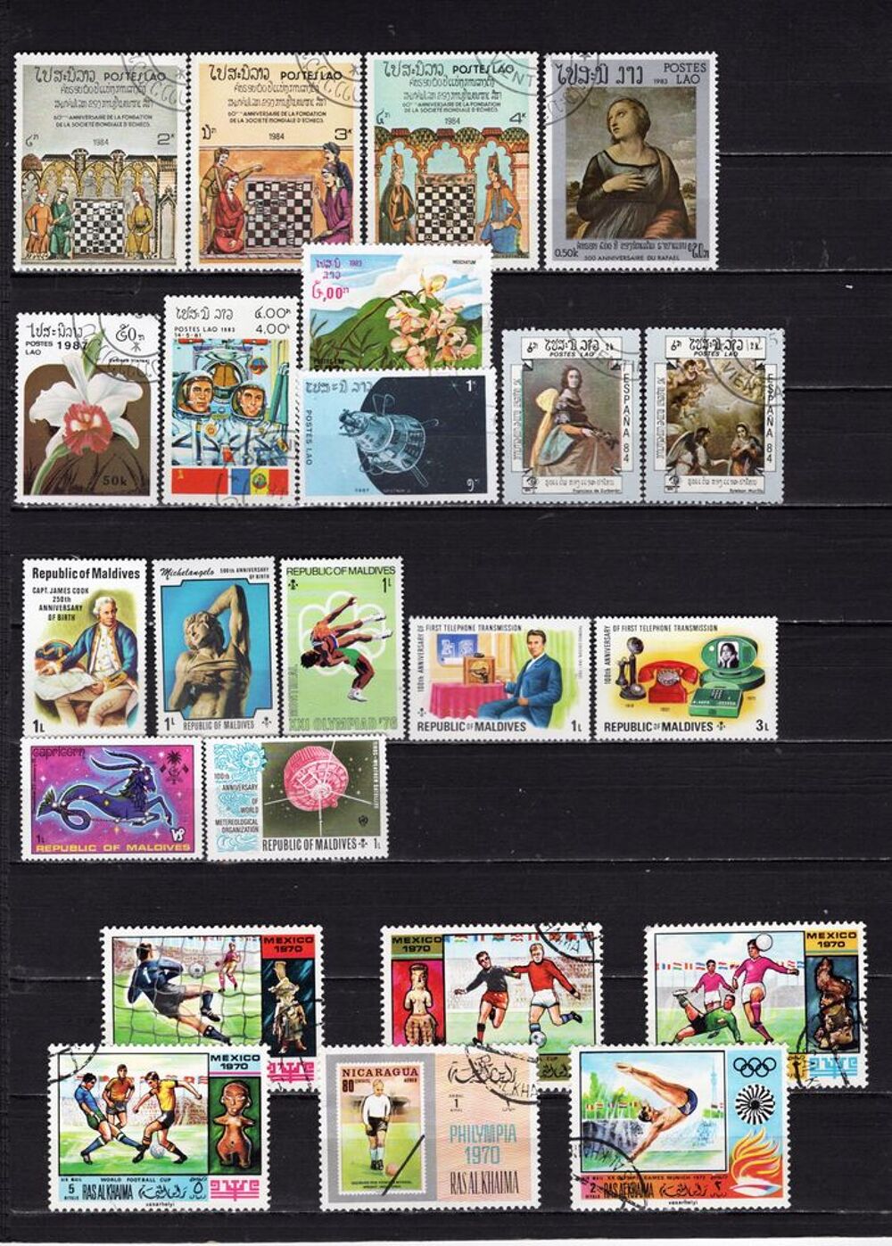 lot de 111 timbres d'ASIE 