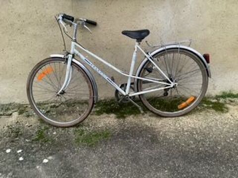 v�los peugot je donne avec le porte v�los 40 Segr� (49)