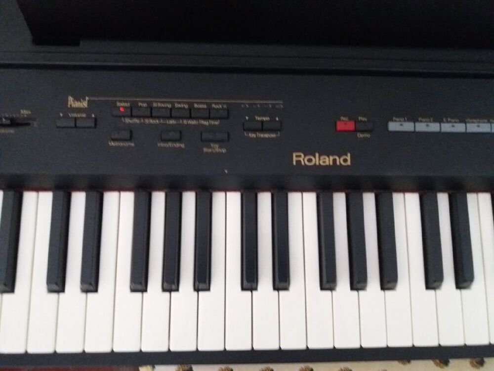 Piano num&eacute;rique roland EP 75 Instruments de musique