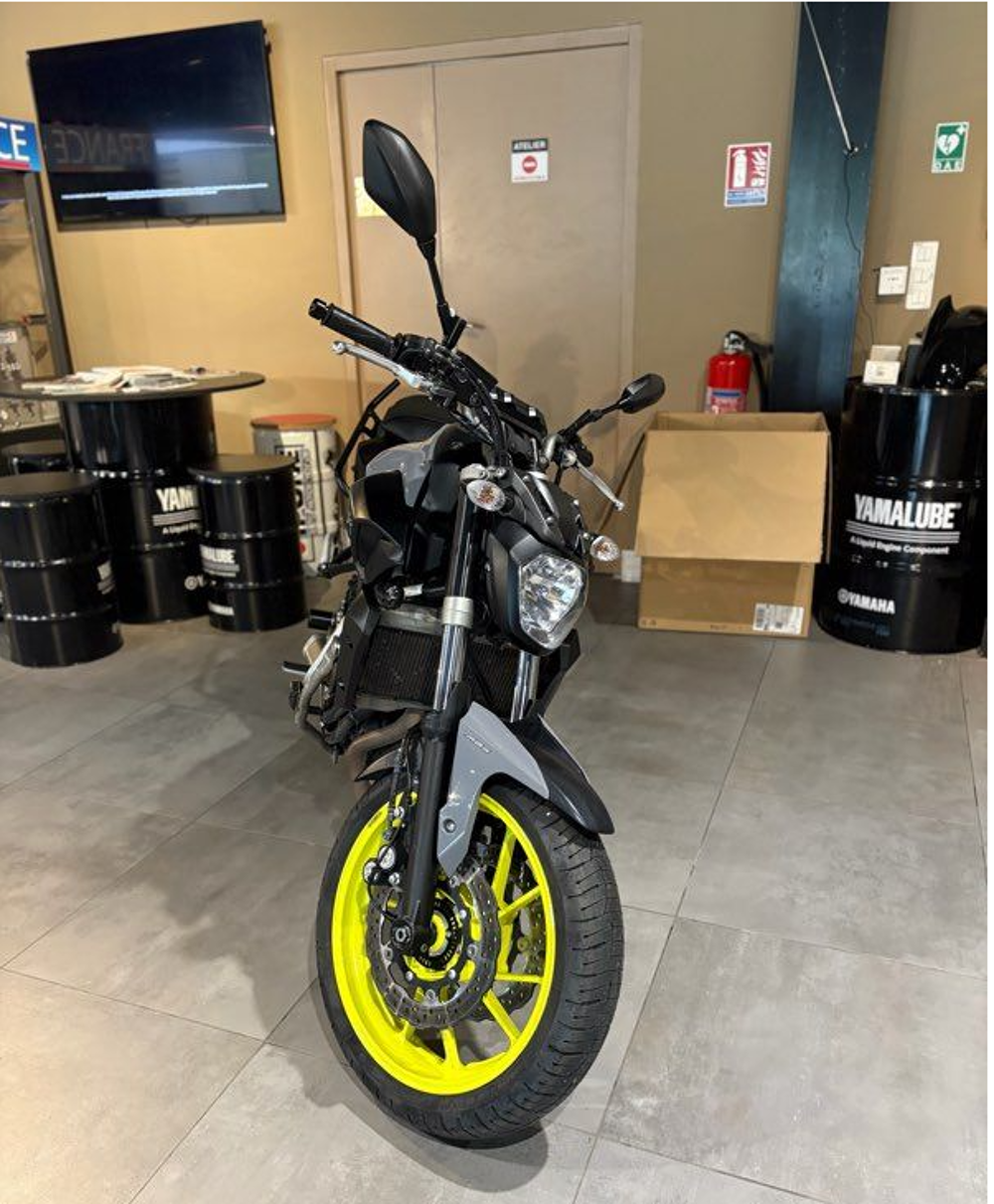 YAMAHA 2016 occasion 69210 Sain-Bel