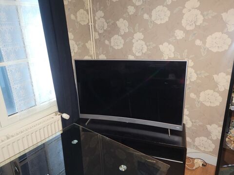 tv 4k 55 pouces thomson 220 Saumur (49)