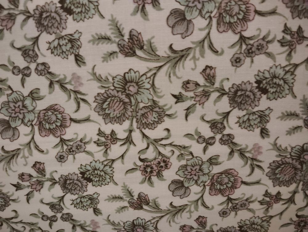 t&ecirc;te de lit pour sommier/literie de 140cm Meubles