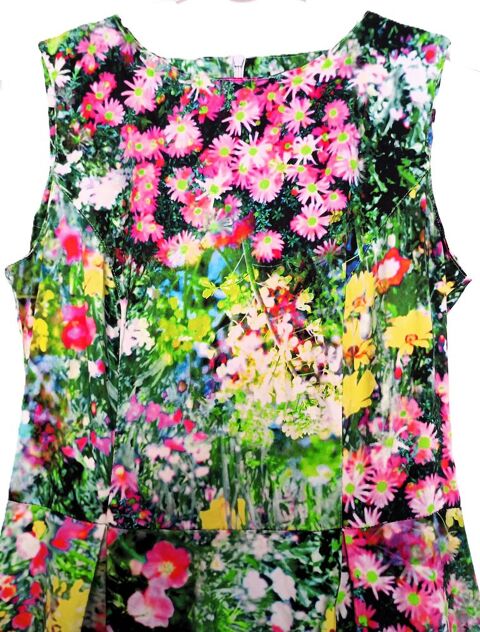 Superbe robe longue fleurie exceptionnelle marque  Anika  Ma 49 Cannes (06)