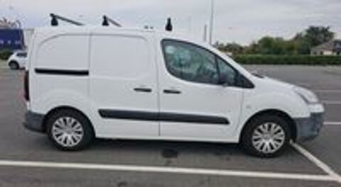 Berlingo BERLINGO 20 L1 HDi 75 BUSINESS 2014 occasion 86800 Lavoux