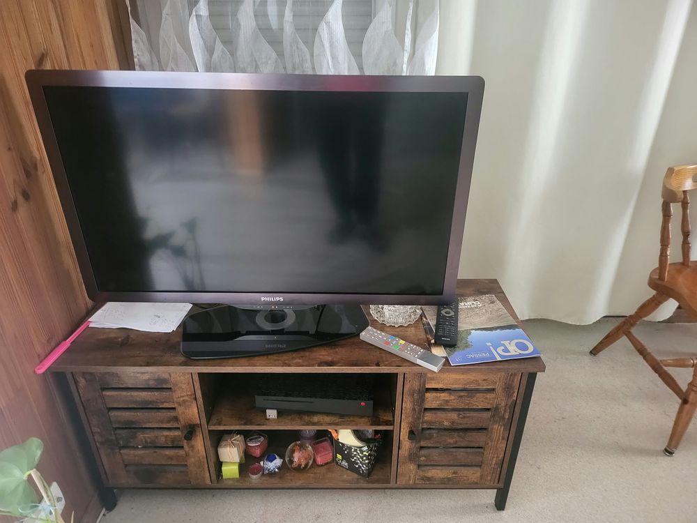 Meuble avec t&eacute;l&eacute; Meubles