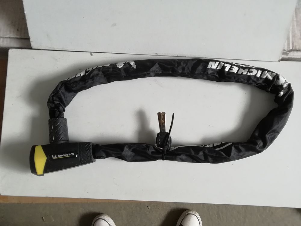 Antivol velos Michelin neuf Bricolage