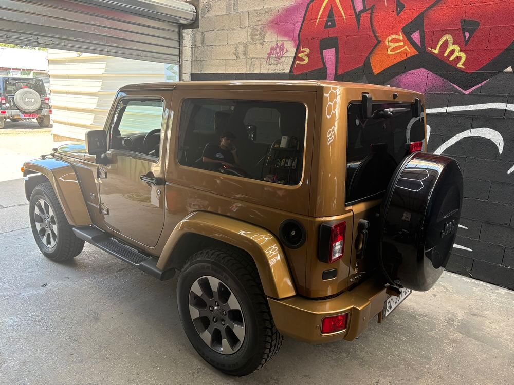 Wrangler 2.8 CRD 200 S&eacute;rie Sp&eacute;ciale 70&egrave;me Anniversaire A 2011 occasion 83260 La Crau