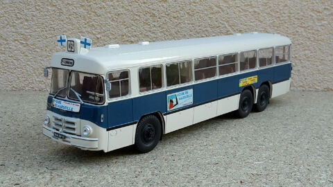 Autobus Berliet PBR 10 ? Ligne 12 du r�seau de Marseille 195 38 Limay (78)