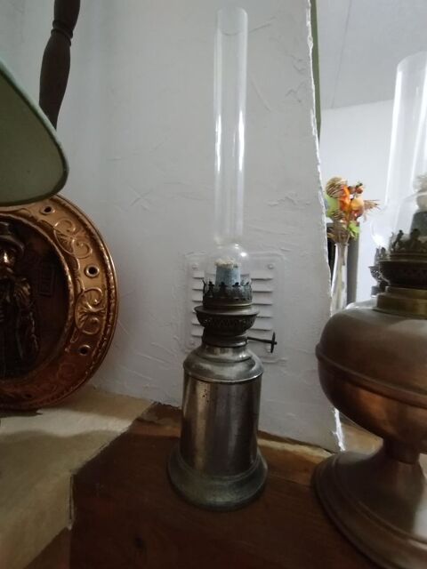 LAMPES A HUILE 40 Marseille 13 (13)