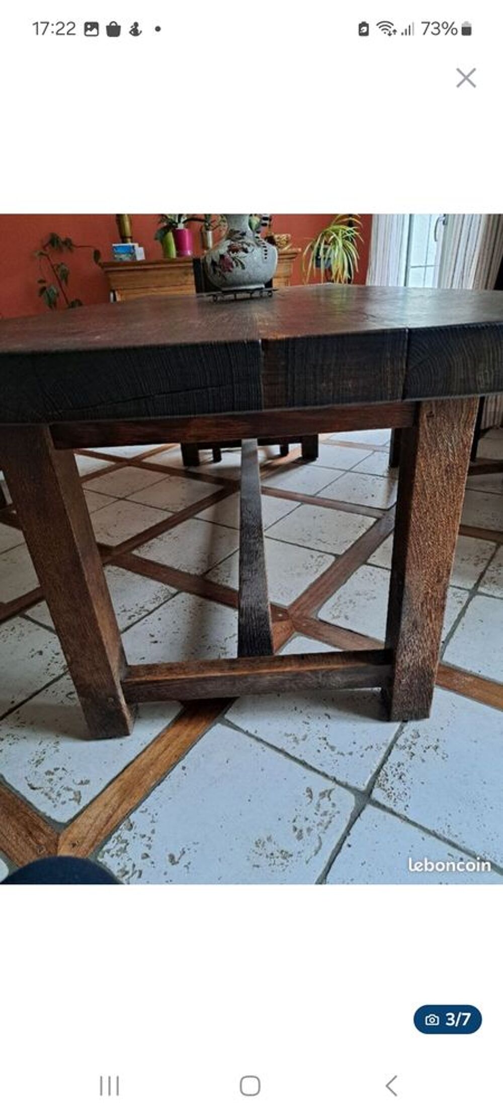 Table et 6 chaises Meubles