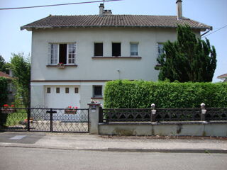 Maison 6 pièces 124 m² · à Saint-Junien · 124 m² · 170 000 €