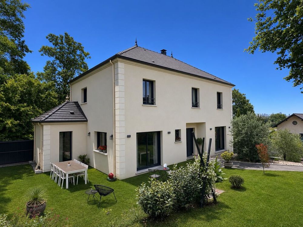 Vente Maison Maison F7 Le mesnil-le-roi