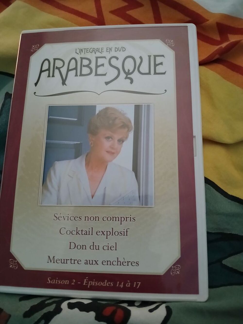 DVD ARABESQUE
SAISON 2
EPISODES 14 A 17
DVD et blu-ray