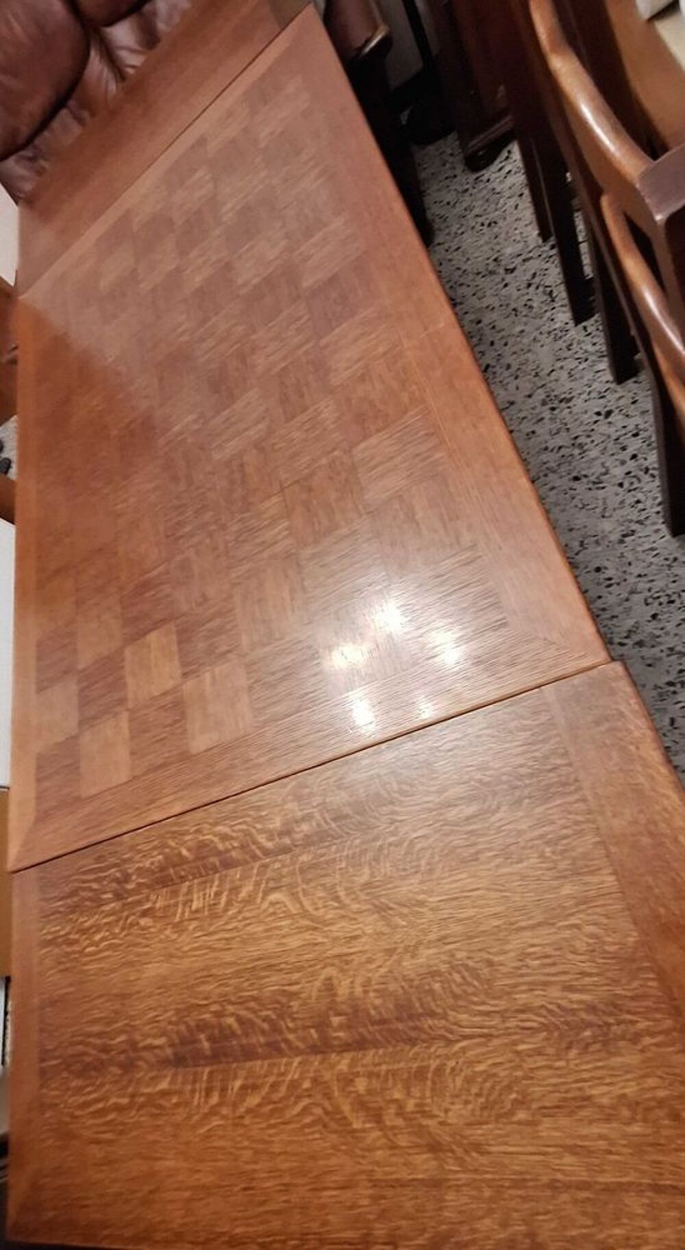 Tr&egrave;s grande et belle table massif TBE Meubles