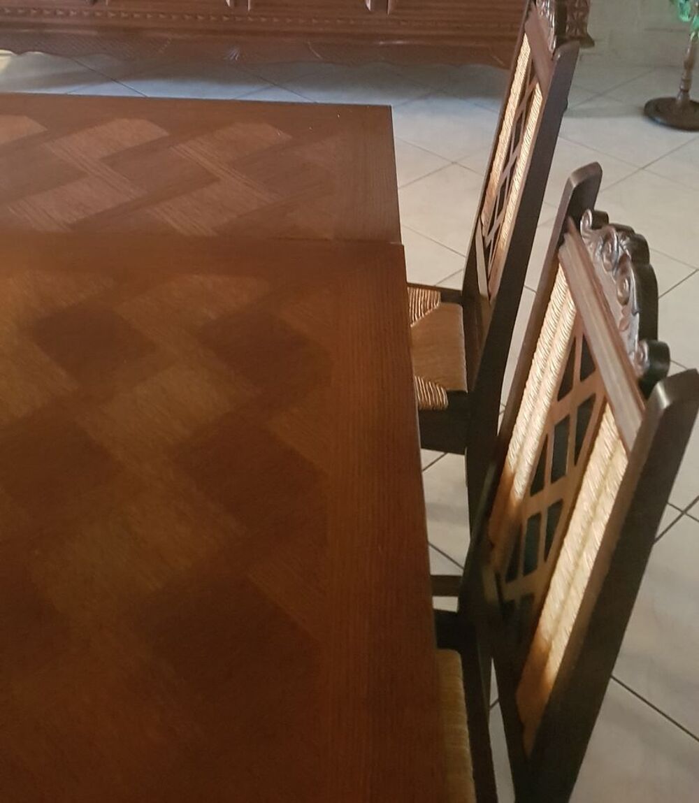 SALLE A MANGER Meubles