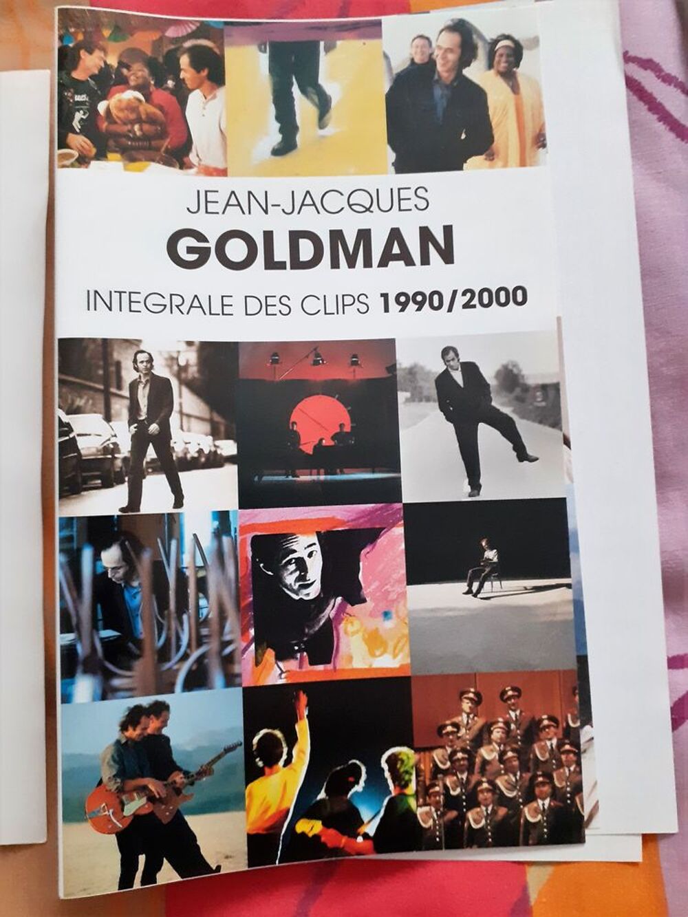 47 Jaquettes de VHS sur les guerres et les grandes batailles 