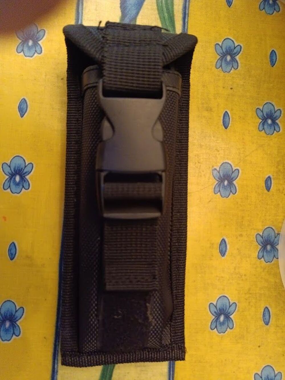 Couteau automatique KARAMBIT Bricolage